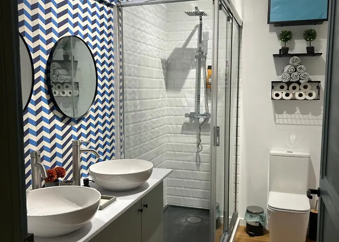 Casa Cedro Historia Y Confort Parking Gratuito Apartamento