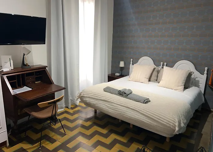 Casa Cedro Historia Y Confort Parking Gratuito *